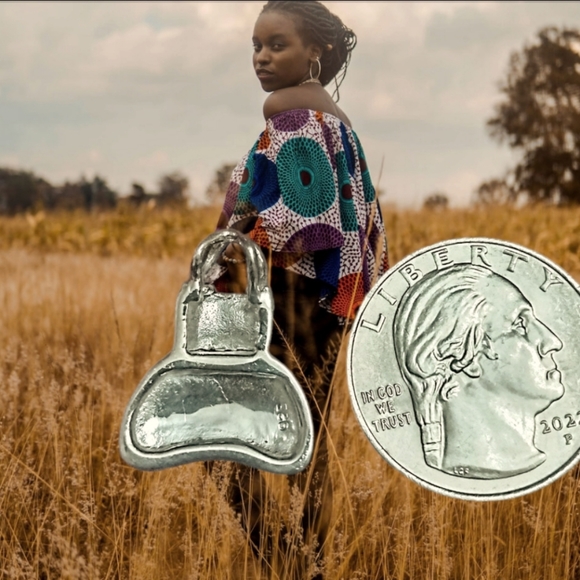 925 Sterling Silver Marcasite Mermaid Tail Purse Pendant - Picture 2 of 3